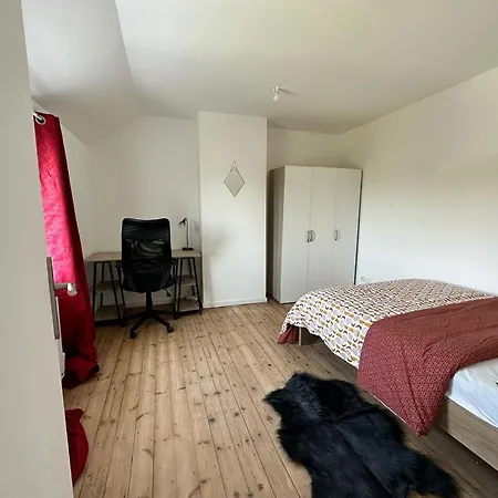 Villa Maison 5 Chambres Avec Jardin Et Cour Faches-Thumesnil